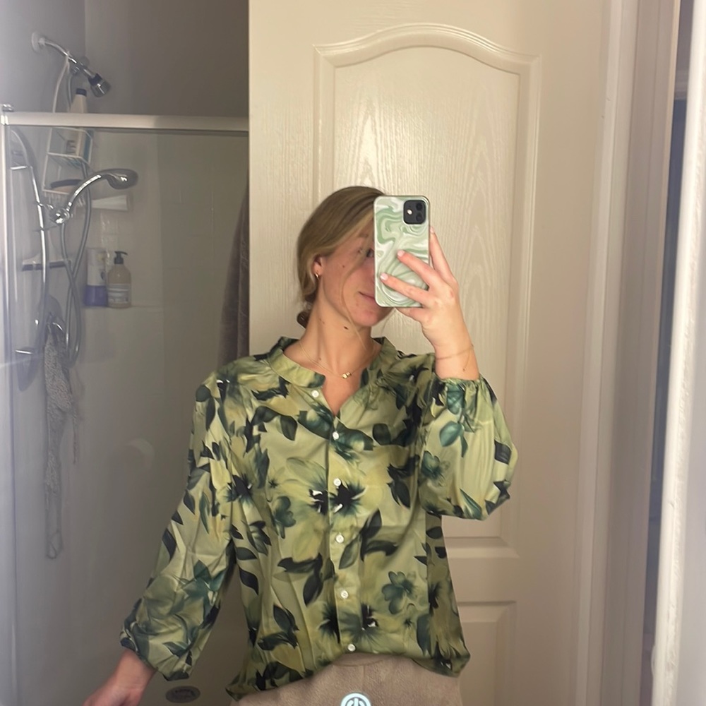 Green blouse